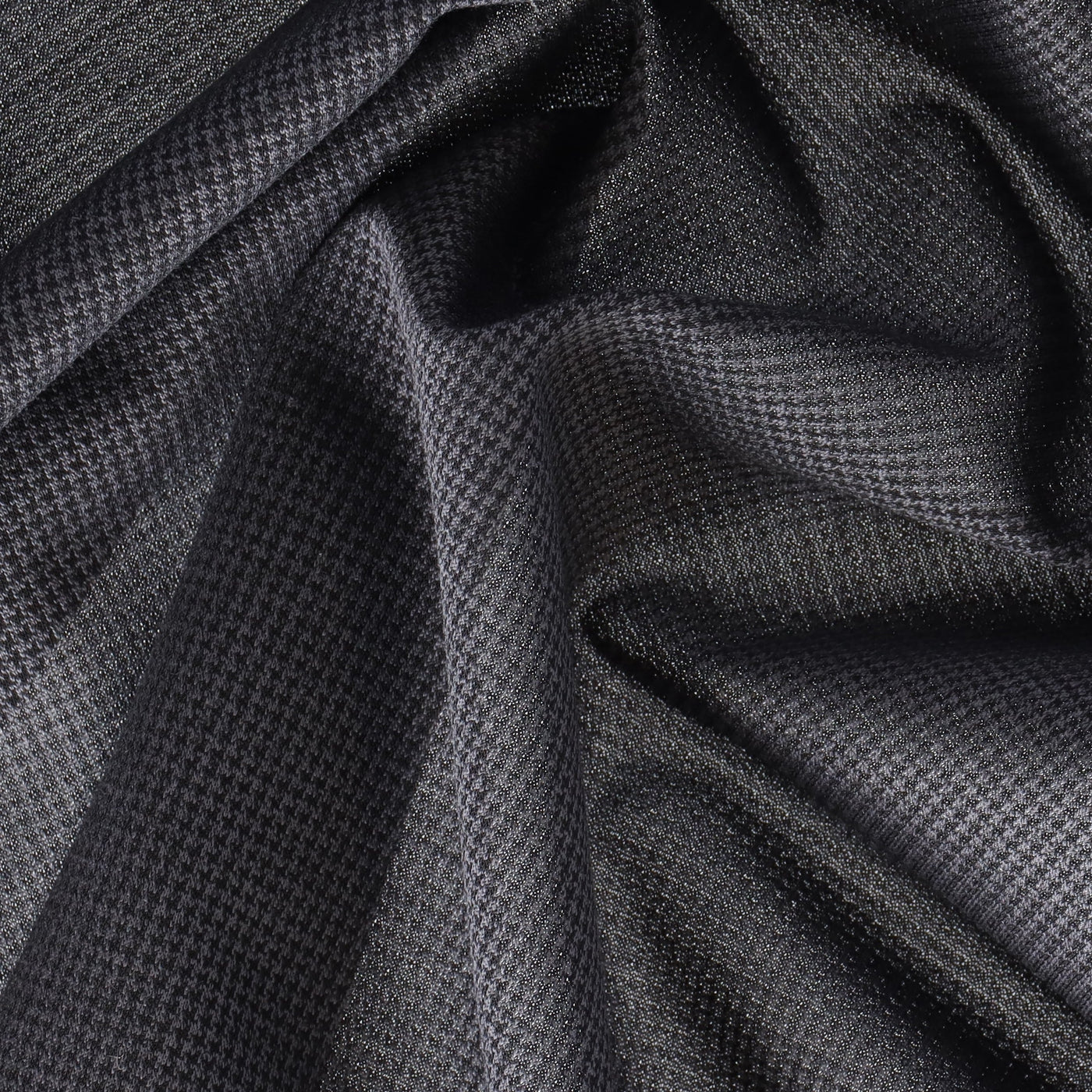1071409-swatch_High-twist Houndstooth Jersey