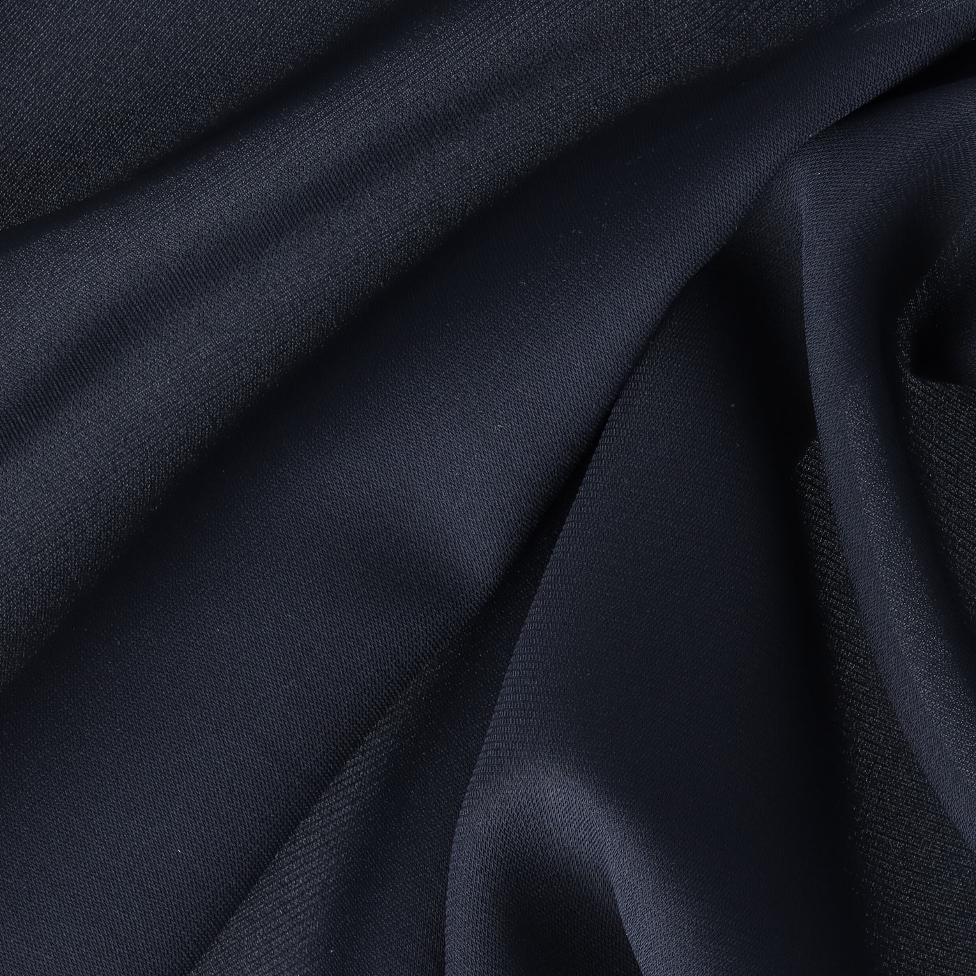 11-1550_CREPE MADE FROM BRING MATERIAL™
