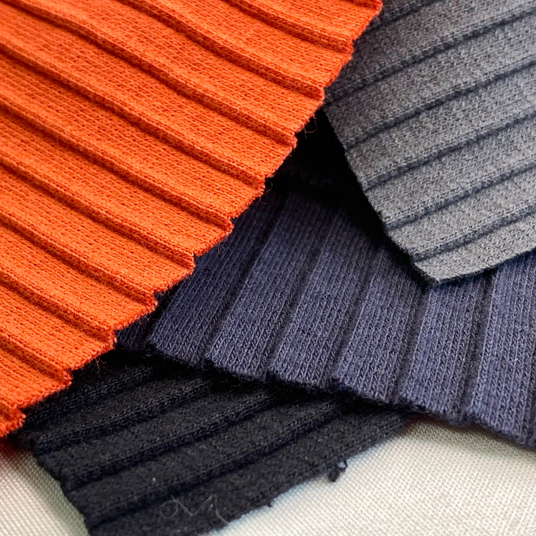 Performance Rib Swatch 14-4137-swatch_COTTON PLEATED RIB – jafabric by Takisada Nagoya