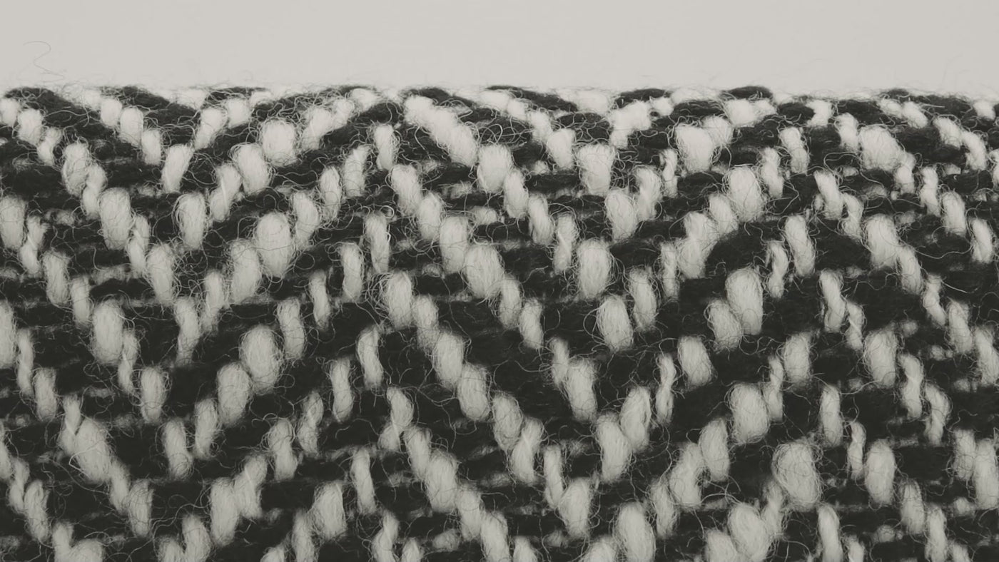 32-22205_ROVING HERRINGBONE